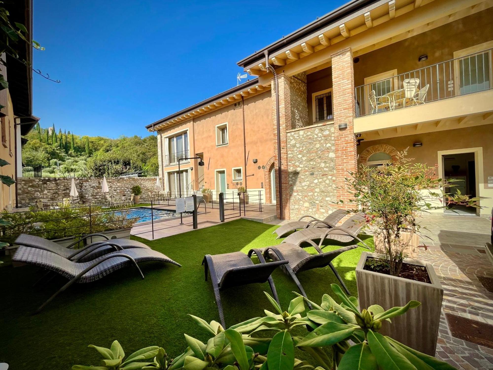 Villa Fontanelle Gardapartments Polpenazze del Garda Eksteriør bilde
