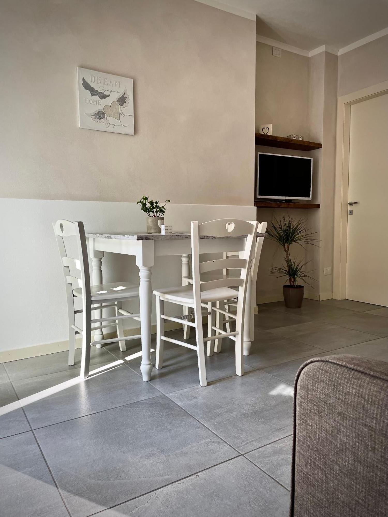 Villa Fontanelle Gardapartments Polpenazze del Garda Eksteriør bilde