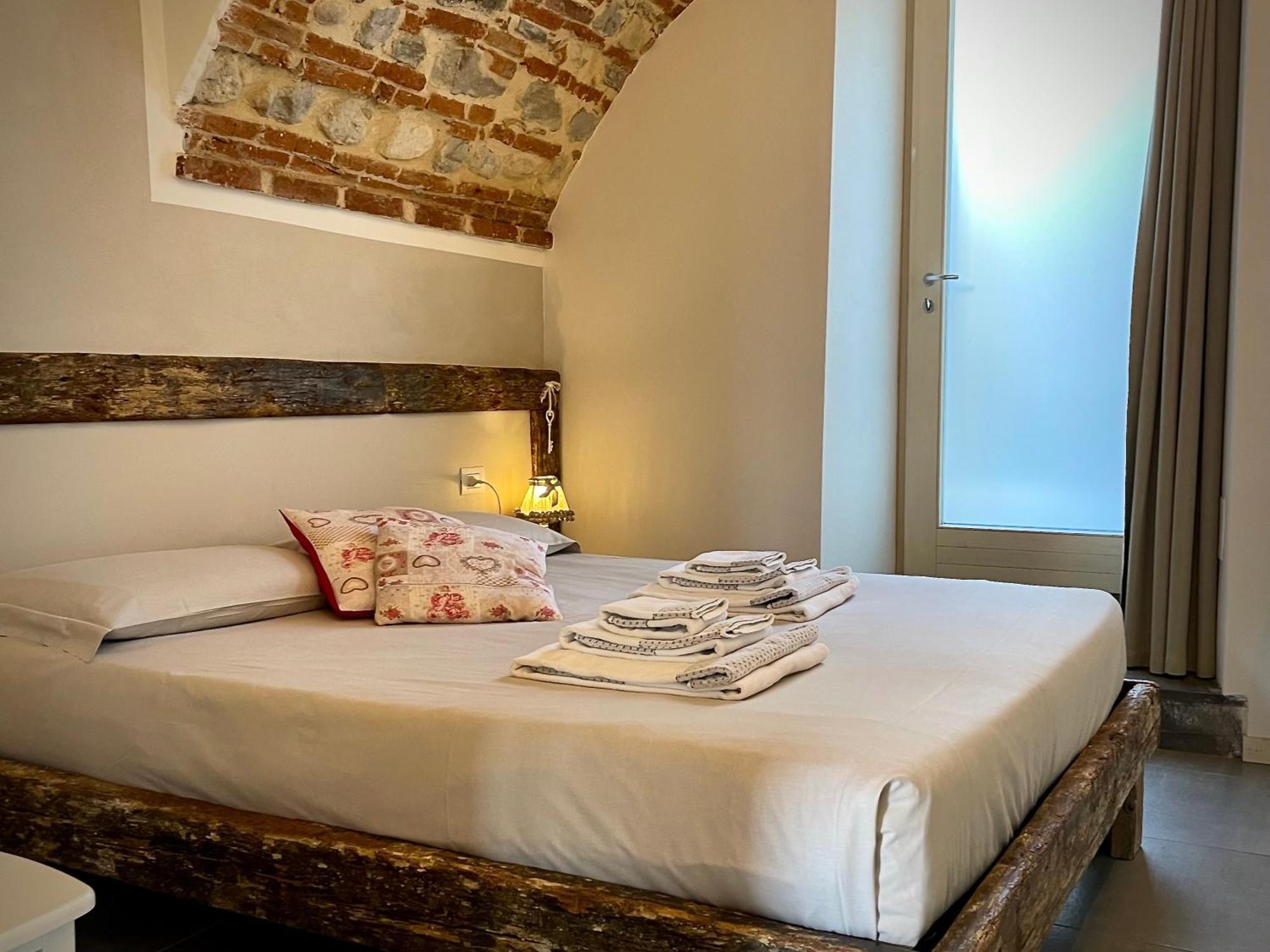 Villa Fontanelle Gardapartments Polpenazze del Garda Eksteriør bilde