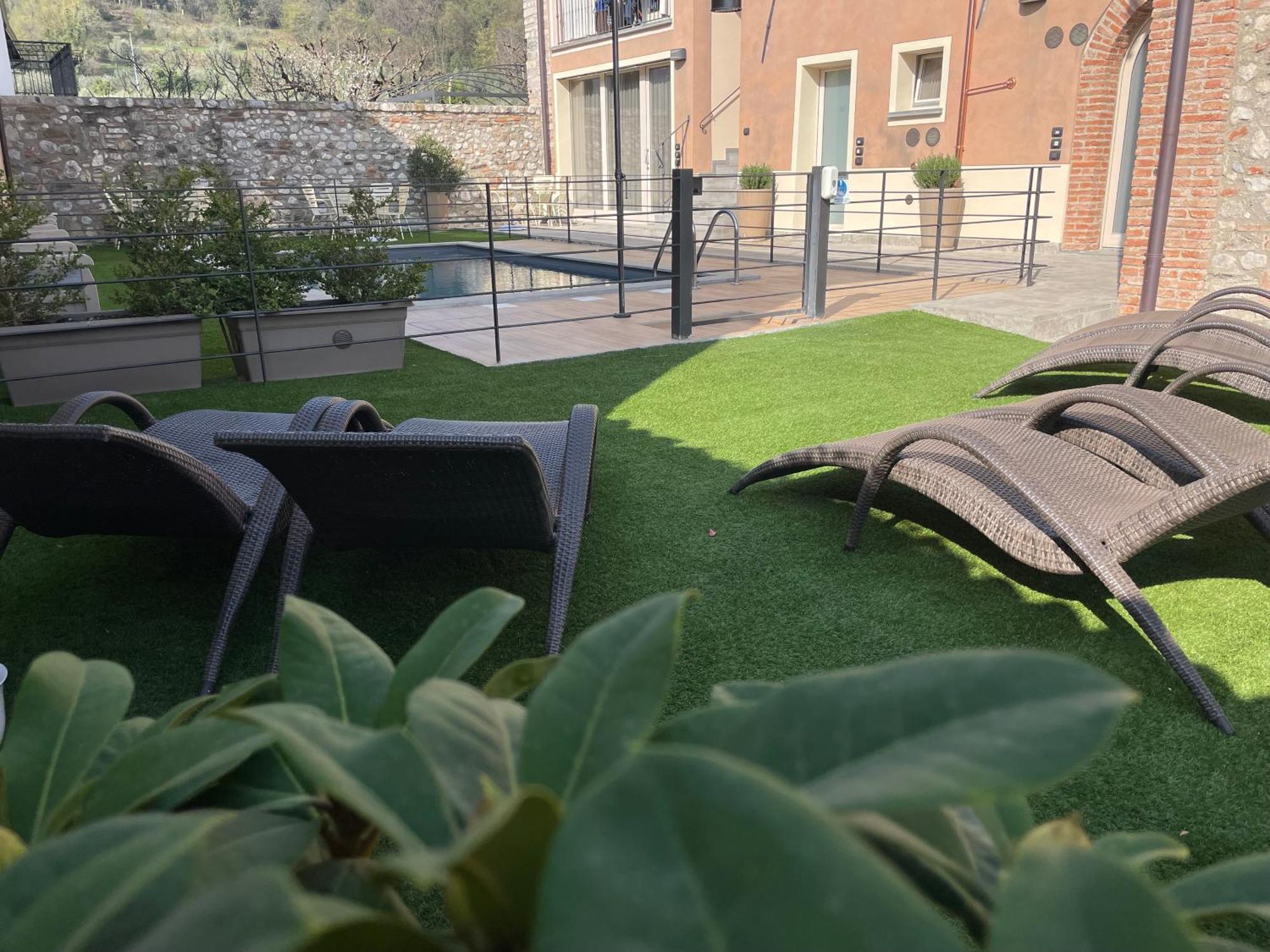 Villa Fontanelle Gardapartments Polpenazze del Garda Eksteriør bilde