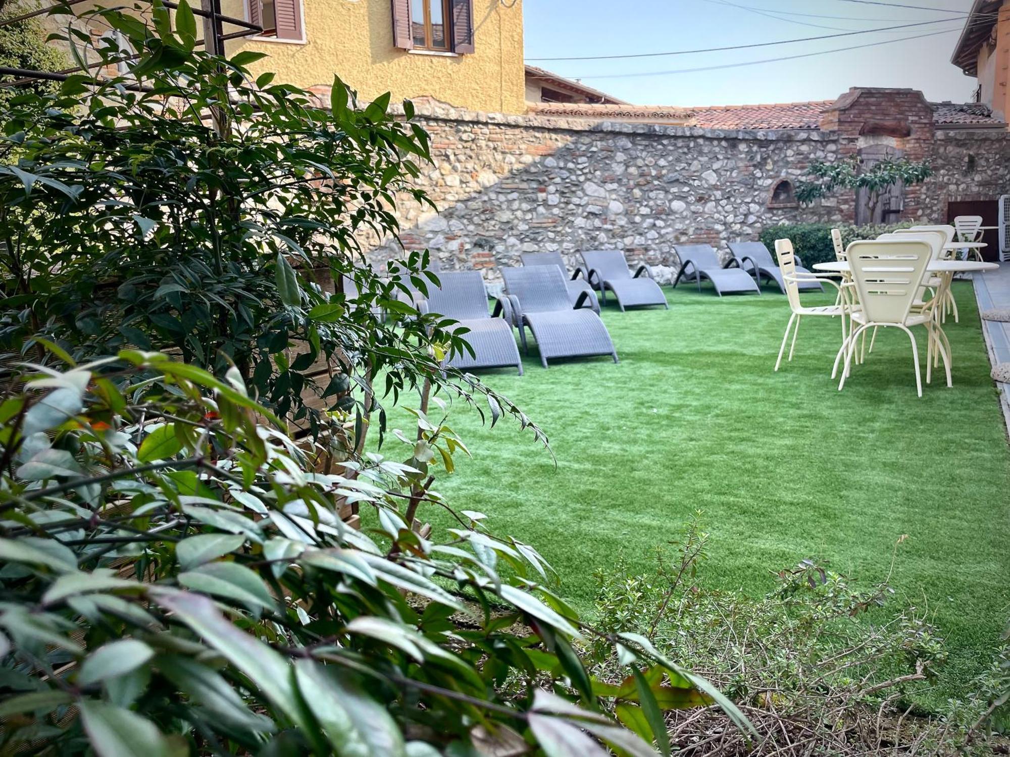 Villa Fontanelle Gardapartments Polpenazze del Garda Eksteriør bilde