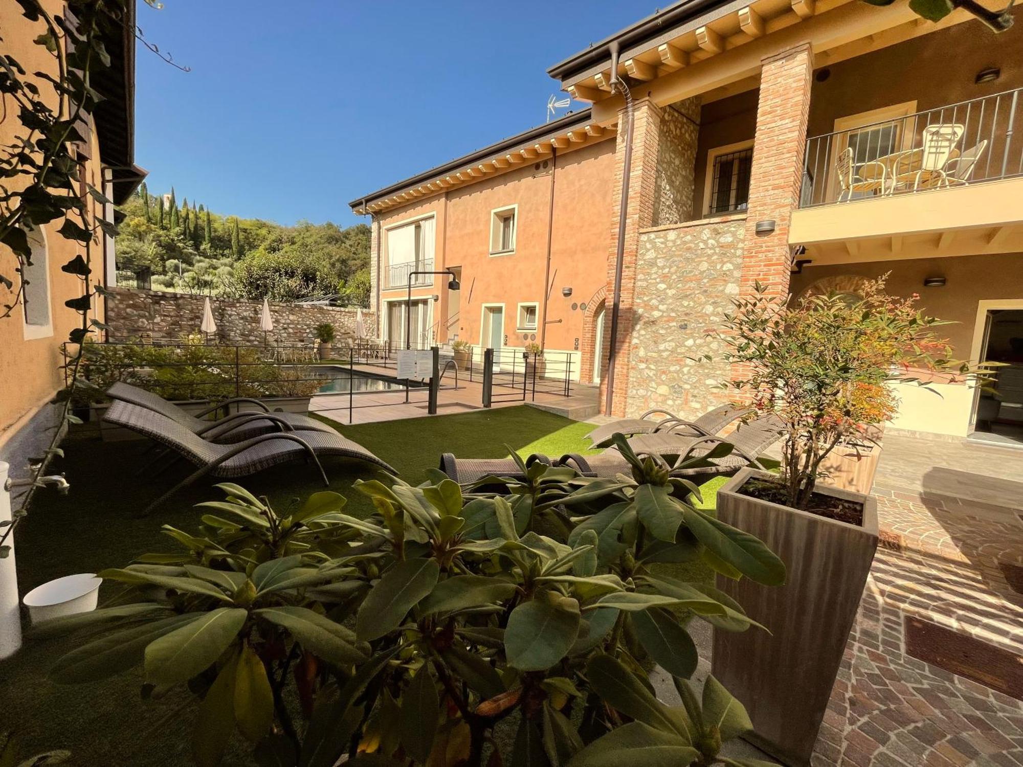 Villa Fontanelle Gardapartments Polpenazze del Garda Eksteriør bilde